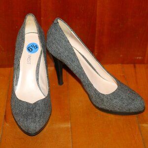 Nine West Black Grey Tweed Woven Fabric Pump Heels Shoes Sz 6.5